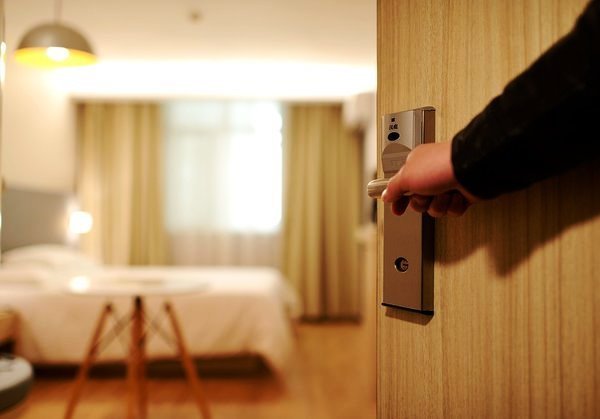 明倫社宅效應？包租公士林2房開價47K　挨酸「房貸請自己繳」.jpg