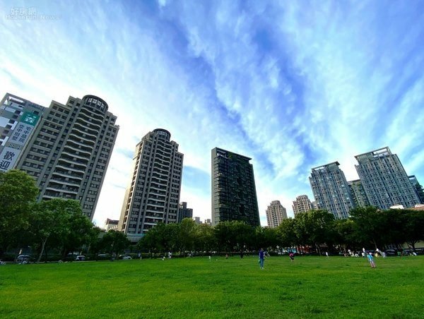 連桃園也成選擇！20分鐘到竹北省一半房價「有搞頭？」 .JPG