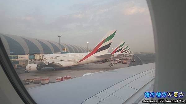 20170802-46-都是阿聯酋航空飛機.jpg