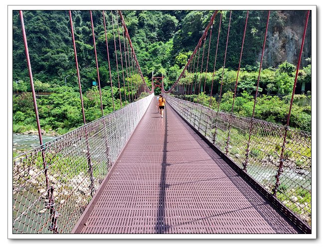 出磺坑吊橋，西部小太魯閤