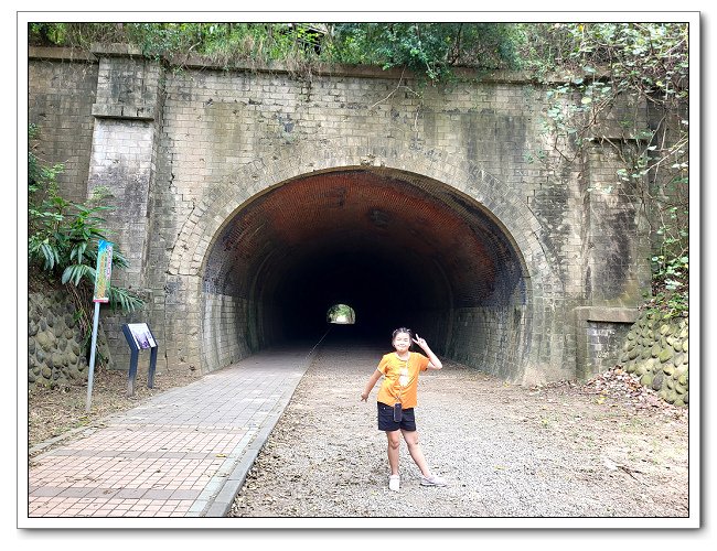 崎頂子母隧道，歷史的鐵道遺跡