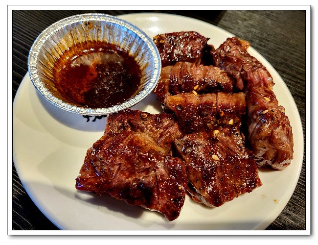 燒肉Yakiniku SHOJO，日式居酒屋氛圍