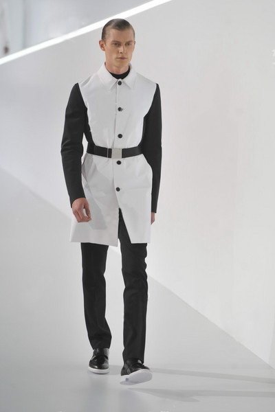Dior Homme F W 13.14 Beijing - Janis Ancens 2