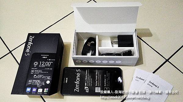 [智慧型手機]華碩ASUS ZenFone5 A501CG開箱文心得分享_體驗試用,手機規格,照相拍照功能,夜拍效果,出貨時間延後終於收到!(耗電測試,2G版,皮套試用,A500CG,現貨販賣,預購,Root教學,方法)009