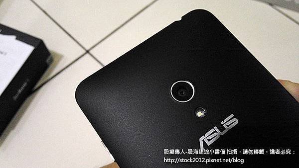 [智慧型手機]華碩ASUS ZenFone5 A501CG開箱文心得分享_體驗試用,手機規格,照相拍照功能,夜拍效果,出貨時間延後終於收到!(耗電測試,2G版,皮套試用,A500CG,現貨販賣,預購,Root教學,方法)015