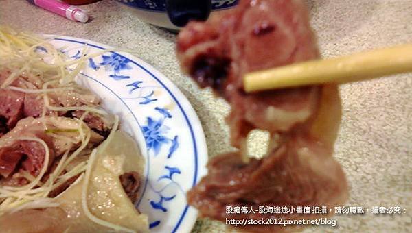 食記 嘉義正宗民雄鵝肉亭 推薦美食: 肥美多汁,鬼屋肉包與海角七號之外,晚上中正大學夜景神農路喝咖啡 (菜單,價格,宅配,營業時間,地址,電話,民宿)5