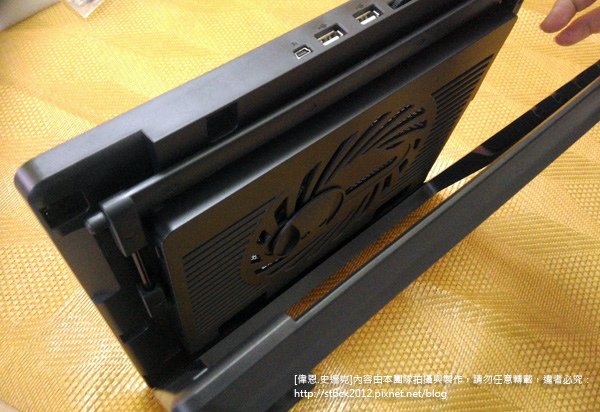 [3C體驗]Cooler Master散熱墊開箱文,推薦Cooler Master Notepal ERGOSTAND LITE 支架式散熱墊試用,,圖文分析(訊凱國際,冷至尊,降溫,教學) (12)