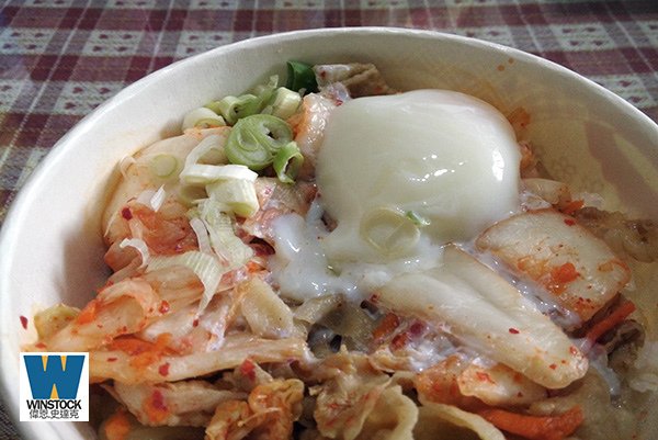 [美食]吉野家(Yoshinoya)韓泡豚肉丼,套餐菜單優惠試吃元大樂遊卡簽單兌換(外送,熱  量,日本,輕食,早餐,市政府,概念店,高雄,翠玉子豚肉丼) (5)