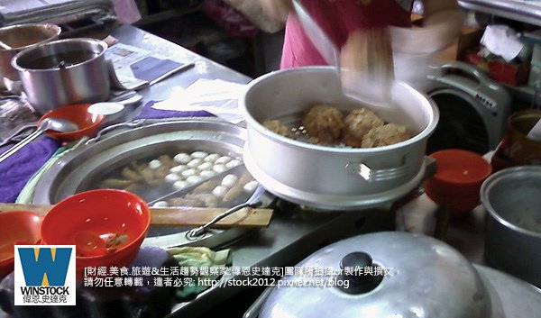 [食記]淡水阿給老店推薦真理大學真理街上創始店美食小吃,價錢平價(營業時間,由來,宅配,做法,熱量,地址,電話,食譜,魚丸湯,豆漿,必吃必去) (8)