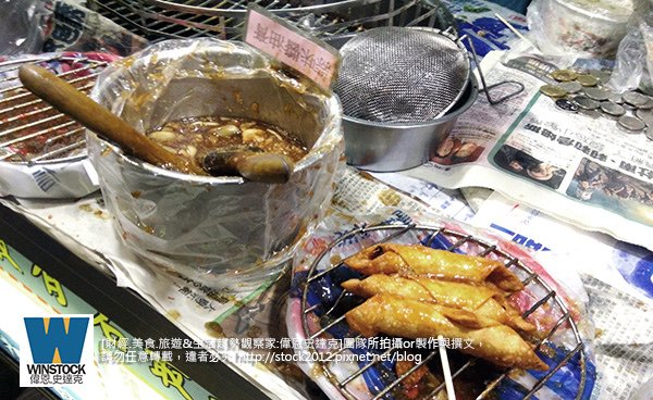 [食記]淡水阿香蝦捲,阿給,鳥蛋必吃特色小吃美食,口感不同於台南蝦捲(由來,地址,電話,營業時間,真正好吃,介紹簡介) (6)