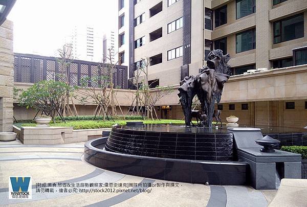 [麗寶建設]麗寶W1花園廣場,建案_中庭花園 (1)