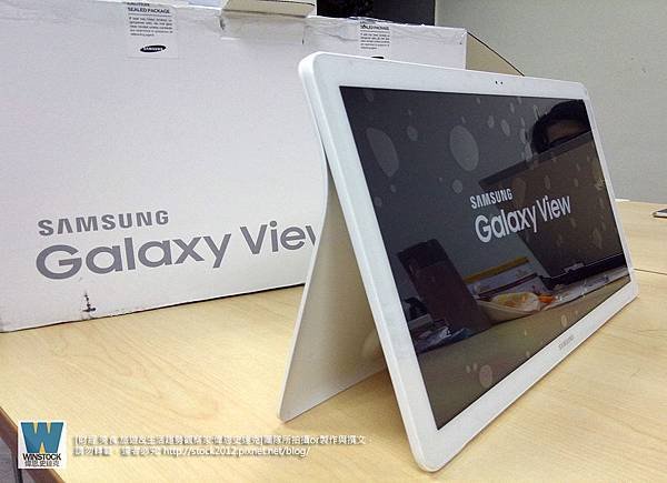 Galaxy View tablet 開箱,體驗 規格18.4吋可攜式平板台灣上市,兼具電腦,電視,App遊戲娛樂_開箱篇 (6)