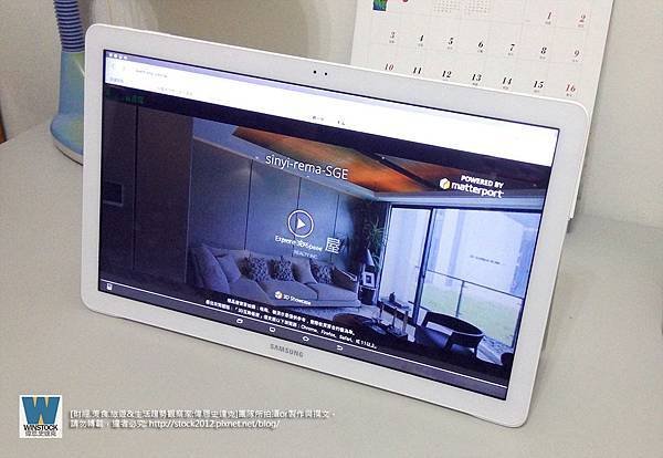 Galaxy View tablet 開箱,體驗 規格18.4吋可攜式平板台灣上市,多工多視窗,兼具電腦,電視,App遊戲娛樂的強大功能_VR虛擬實境與看屋篇 (1)