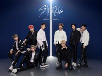 Single-SKZ-JP-001-01.jpg - ✦ Stray Kids「單曲、專輯」封面