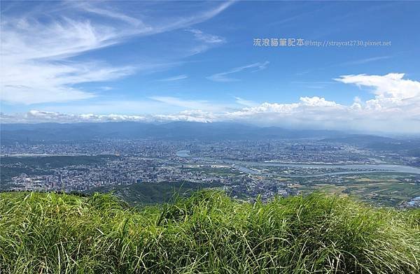 【台北大縱走2】大屯山連峰縱走_30大屯山南峰.jpg