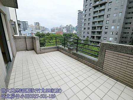 56復興六路高鐵臨路透天別墅