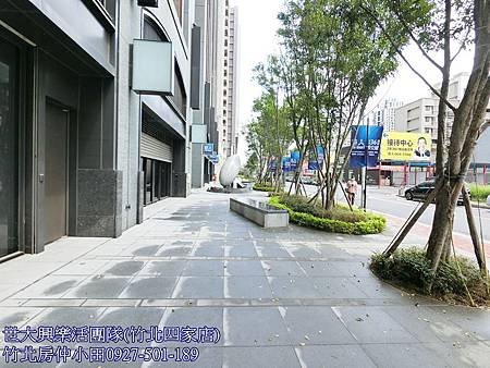 32國賓大悅喜來登遠百朝南店面
