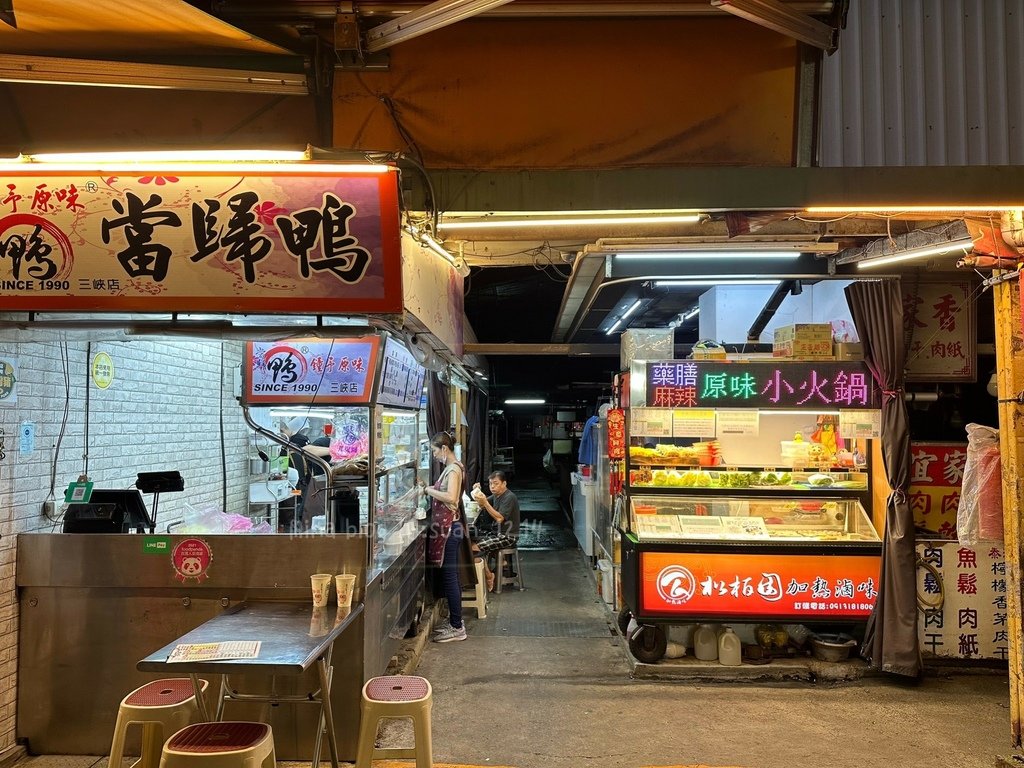 《新北食記》鐘予原味當歸鴨-三峽店｜三峽消夜好選擇｜濃郁當歸