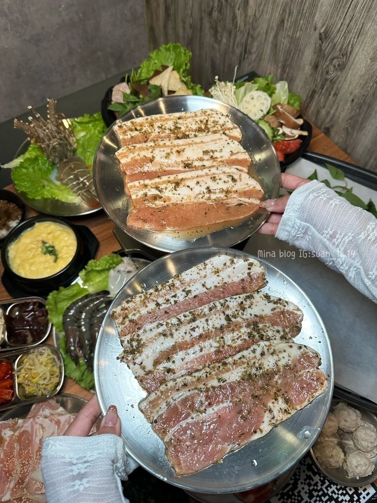 《台中食記》肉部長韓式烤肉鍋物-高工旗艦店｜韓式x蒙古烤肉全