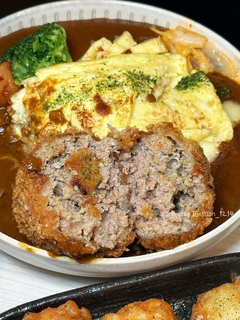 《新北食記》喜歡咖哩｜新莊最強咖哩飯｜內用可免費續飯、續醬一