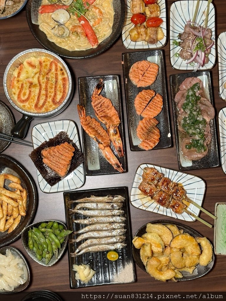 《新北食記》老藏野炭火居酒屋｜板橋新開幕｜堅持使用木炭🔥搭配