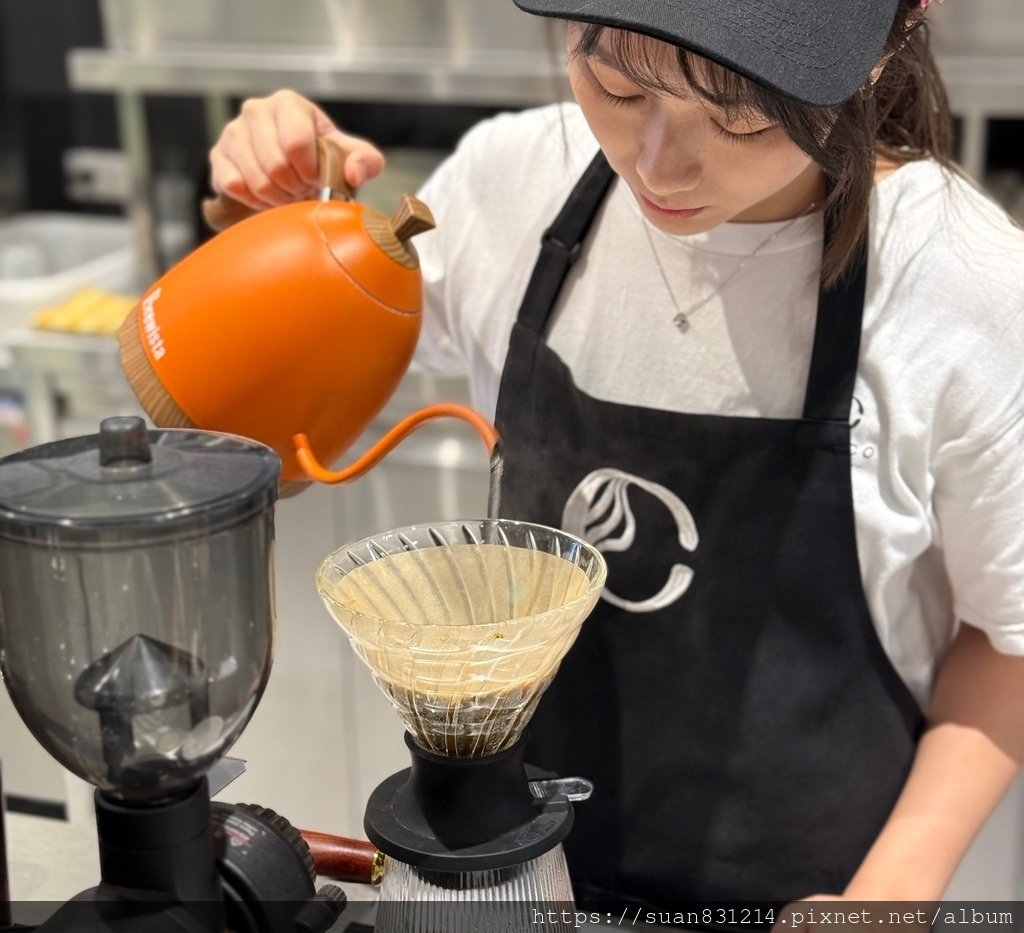 《台中食記》芮可咖啡 × 隱身巷弄的職人手作咖啡店｜推薦咖啡