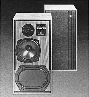 KEF 104.jpg