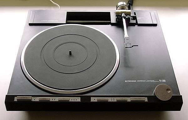 PIONEER PL-L1000.jpg