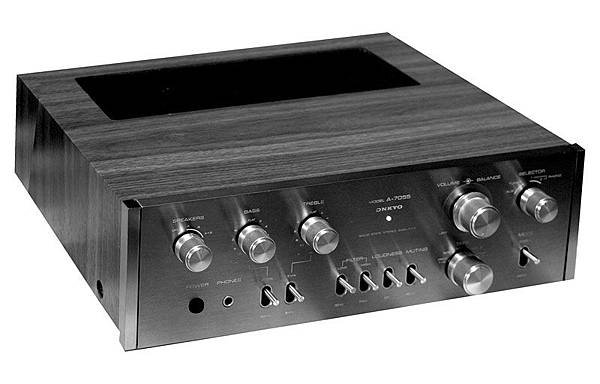 ONKYO A-7055.jpg