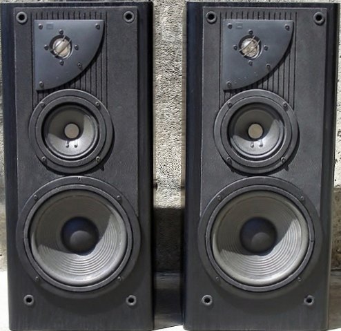 JBL LX500.jpg