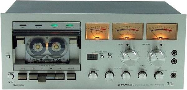 PIONEER CT-F700.jpg