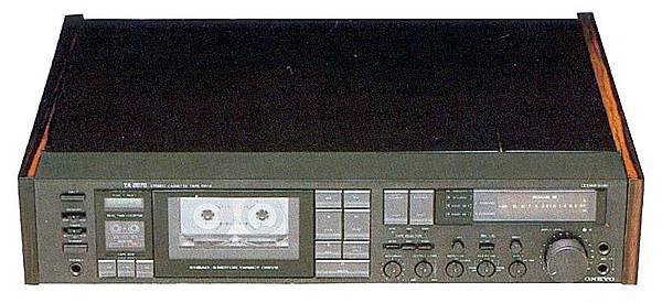 ONKYO TA-2070.jpg