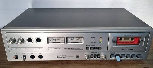 GRUNDIG CNF-300.jpg