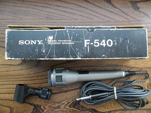 SONY F-540.jpg