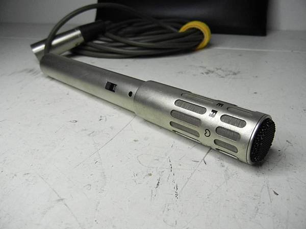 Sennheiser MKE401.jpg