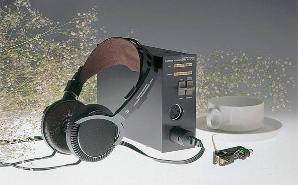 audio-technica ATH-7.jpg