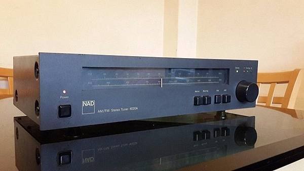 NAD 4020.jpg