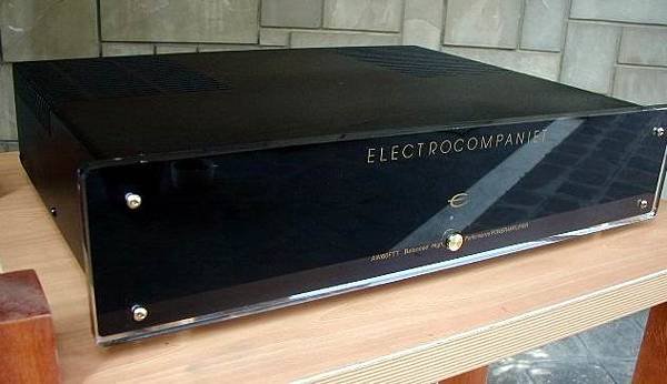 ELECTRO COMPAINET AW60.jpg