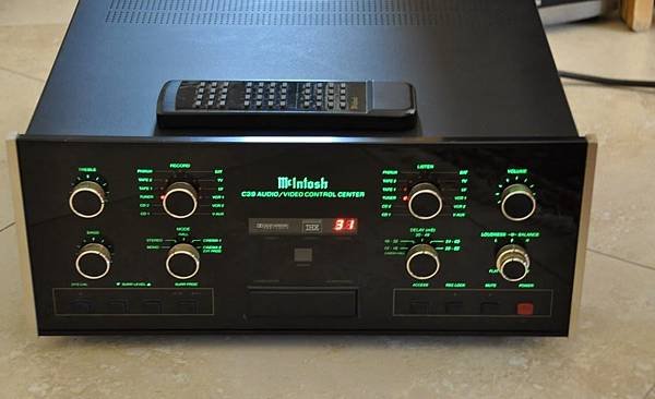 McIntosh C-39.jpg