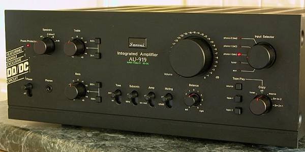 SANSUI AU-919.JPG