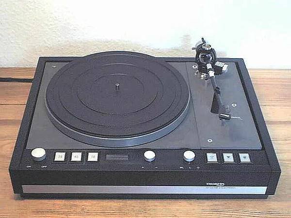 Thorens TD 126 MK III.jpg