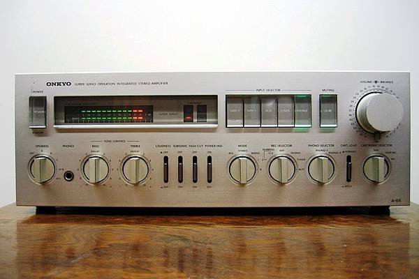 Onkyo A-65-02.jpg