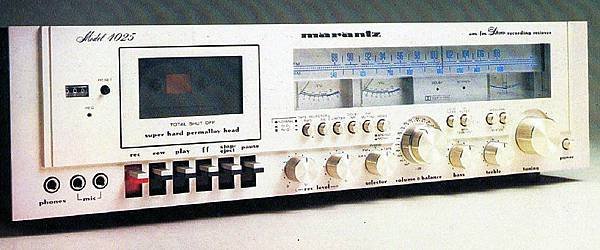 MARANTZ 4025.jpg