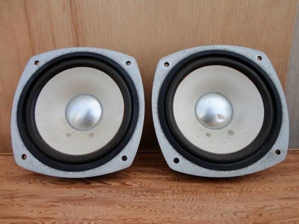 FOSTEX UP163.jpg