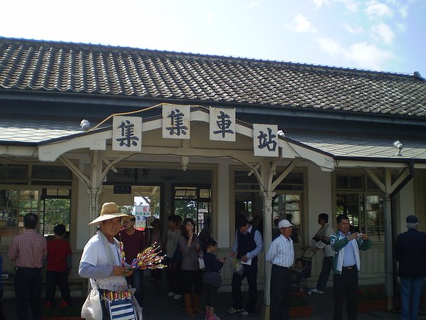 PC050497.JPG