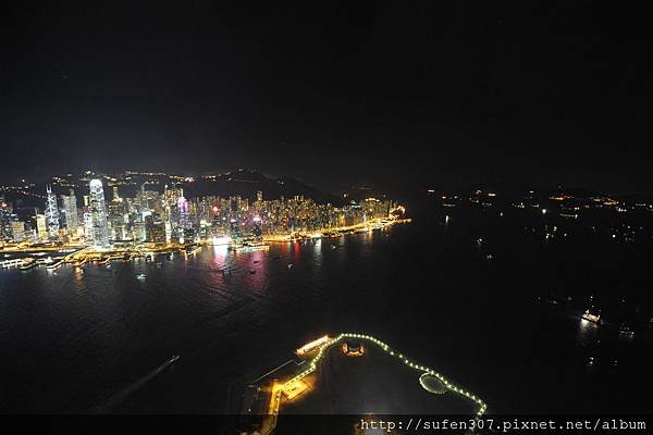 麗思卡爾頓酒店 (The Ritz-Carlton) 豪華海景房 (Harbour Island) 夜景