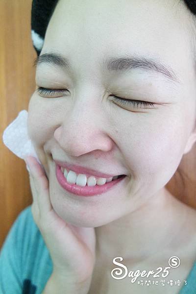 HERTZ赫茲卸妝布紅之夢菓漾精華泡洗顏23.jpg
