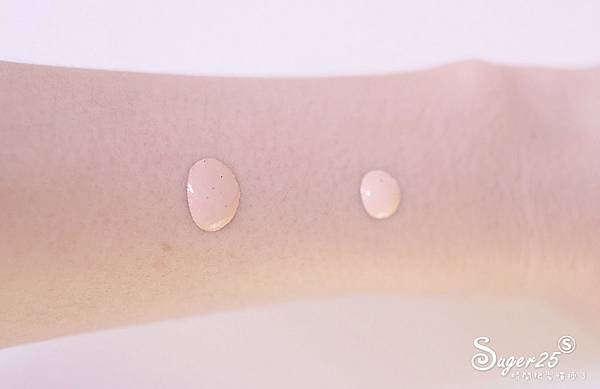 CINQUAIN 3D光感精華粉底SPF50 8.jpg