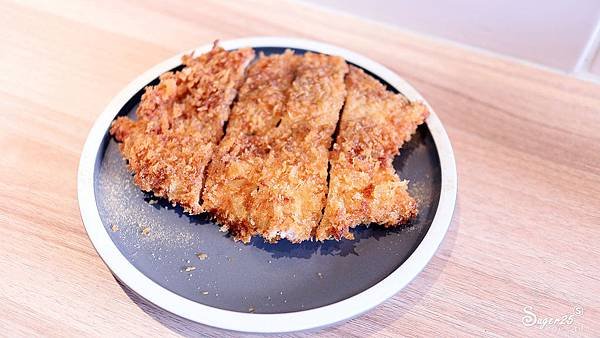 桃園eat益咖哩18.jpg