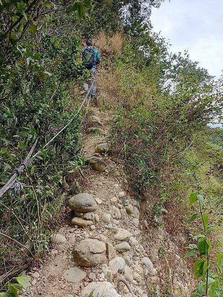 68石苓湖山~黑山.jpg